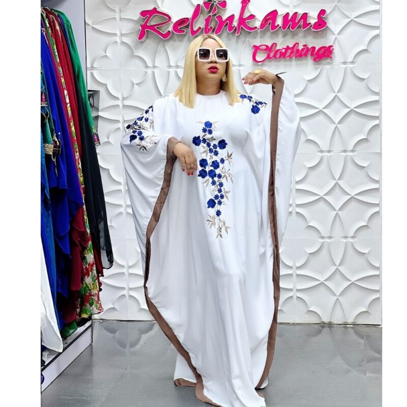 Snowy Elegance Bubu Abaya with Embroidery - Image 2